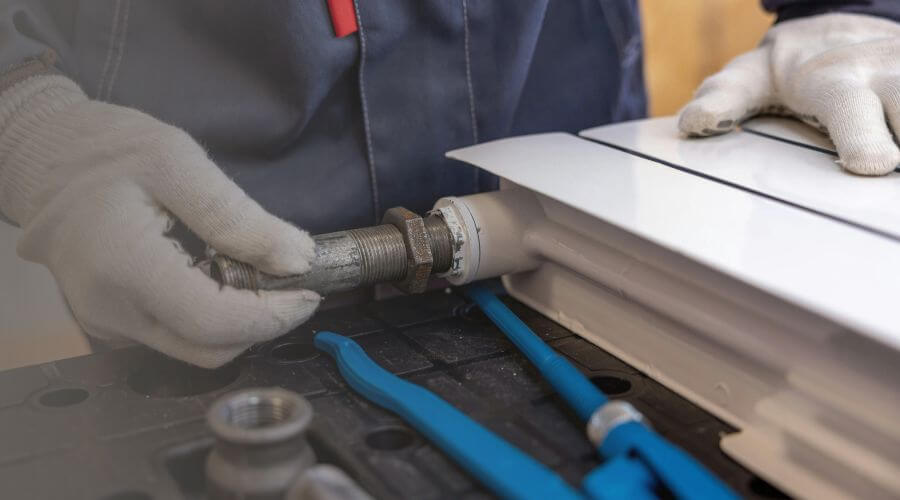 Expert burst pipe repair services in La Porte City, IA